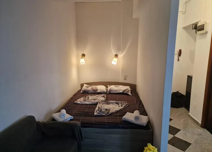 Gorgeous Ultracentral